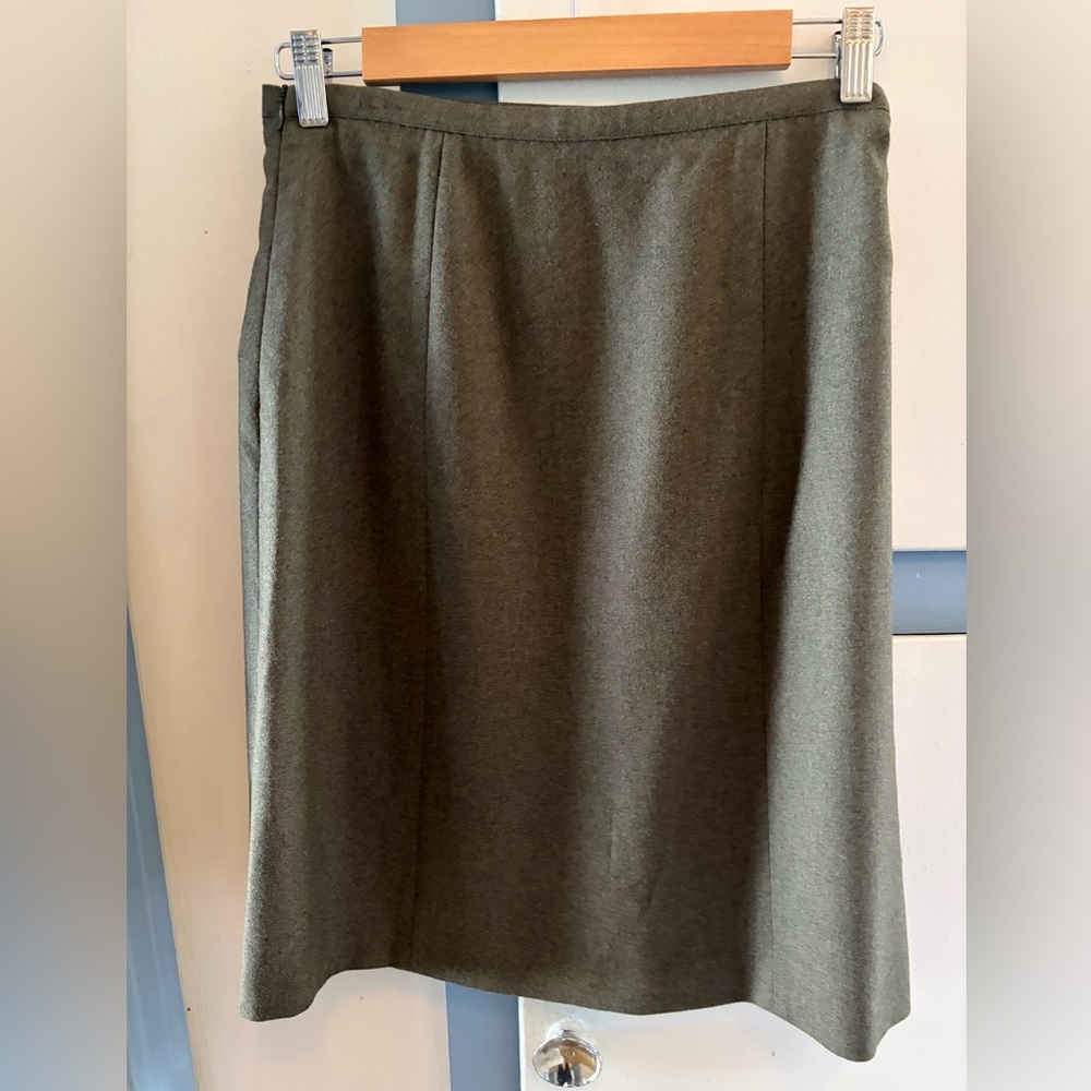 Burberry Wool Pleated Skirt